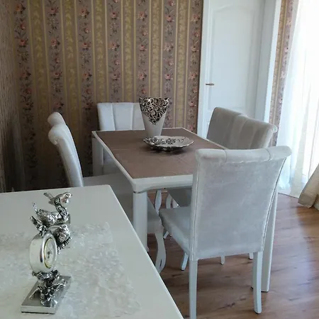 Lägenhet Sandapart Park Deluxe Slăntjev Brjag